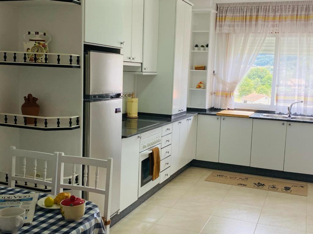 Tu Hogar En El Corazon De O Salnes Διαμέρισμα Meaño Εξωτερικό φωτογραφία